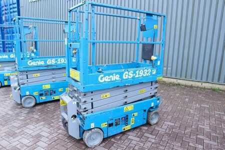 Scissor lift - Genie GS1932 Electric, Working Height 7.8 m, 227kg Capac (3)