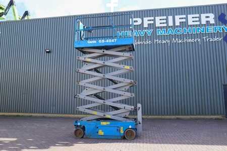 Pracovní plošina s nůžkovým zdvihem - Genie GS4047 Electric, 14m Working Height, 350kg Capacit (3)