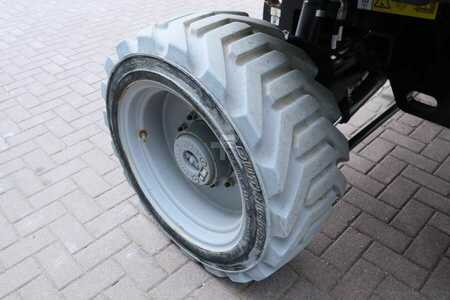 Kloubová pracovní plošina - Genie Z45FE/DC Hybrid Hybrid, 4x4 Drive, 16m Working Hei (16)