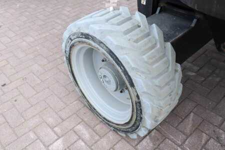 Kloubová pracovní plošina - Genie Z45FE/DC Hybrid Hybrid, 4x4 Drive, 16m Working Hei (18)