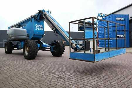 Plataformas articuladas - Genie Z135/70 Diesel, 4x4x4 Drive, 43m Lifting Height, 2 (8)