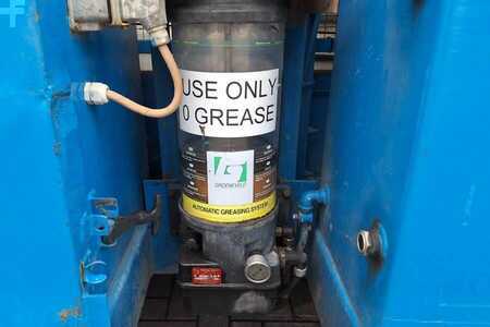 Levantamento tesoura - Holland Lift Megastar G320DL30 4WDS/N Diesel, 4x4x4 Drive, 34m (11)