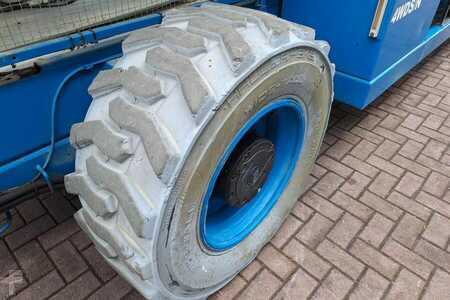 Levantamento tesoura - Holland Lift Megastar G320DL30 4WDS/N Diesel, 4x4x4 Drive, 34m (17)