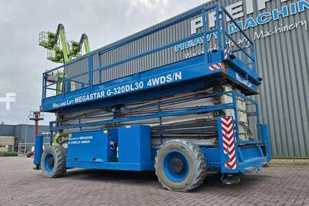 Levantamento tesoura - Holland Lift Megastar G320DL30 4WDS/N Diesel, 4x4x4 Drive, 34m (8)