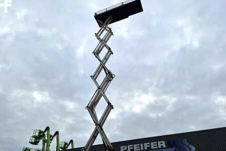 Levantamento tesoura - Holland Lift Megastar G320DL30 4WDS/N Diesel, 4x4x4 Drive, 34m (9)