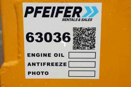 Nacelle à ciseaux - Haulotte Compact 14 Electric, 14m Working Height, 350kg Cap (14)