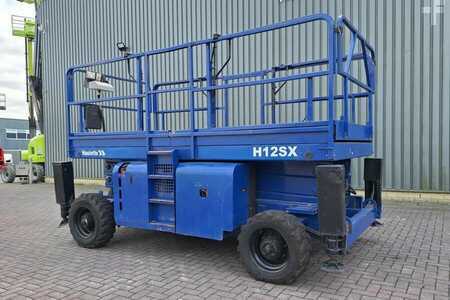 Saxliftar  Haulotte H12SX Diesel, 4x4 Drive, 12m Working Height, 700kg (9)