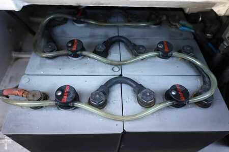 Pracovní plošina s nůžkovým zdvihem - Holland-Lift Ecostar HL-11812 Electric, 14m Working Height, 300 (10)