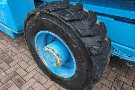 Pracovní plošina s nůžkovým zdvihem - Holland-Lift Megastar G300 Diesel, 4x4x4 Drive, 33.5m Working H (11)