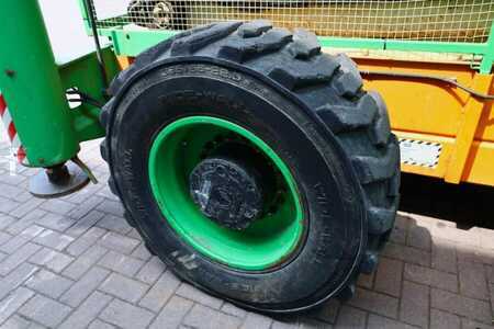 Pracovní plošina s nůžkovým zdvihem - Holland-Lift Megastar G-320DL30-4WDS/N Diesel, 4x4x4 Drive, 34m (12)