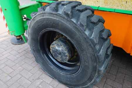 Pracovní plošina s nůžkovým zdvihem - Holland-Lift Megastar G-320DL30-4WDS/N Diesel, 4x4x4 Drive, 34m (14)