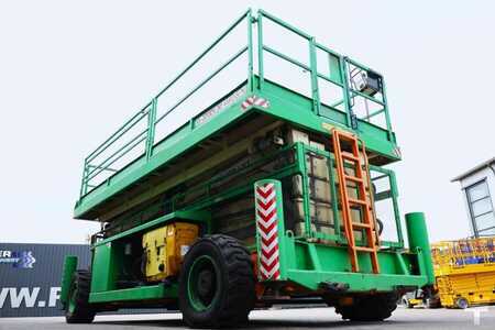 Pracovní plošina s nůžkovým zdvihem - Holland-Lift Megastar G-320DL30-4WDS/N Diesel, 4x4x4 Drive, 34m (7)