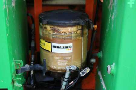 Pracovní plošina s nůžkovým zdvihem - Holland-Lift Megastar G-320DL30-4WDS/N Diesel, 4x4x4 Drive, 34m (9)