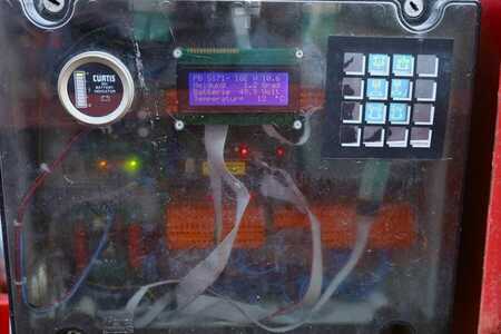 Pracovní plošina s nůžkovým zdvihem - PB LIFT S171-16E Electric, 17.3m Working Height, 400k (12)