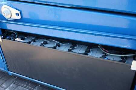 Pracovní plošina s nůžkovým zdvihem - PB LIFT S225-12ES Electric, 22.5m Working Height, 450 (9)