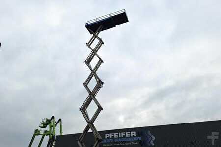 Scissors Lifts - Holland-Lift Megastar G-300DL30/S Diesel, 4x4x4 Drive, 33.5m Wo (10)