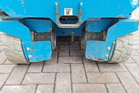 Scissors Lifts - Genie GS1932 E-Drive Several In Stock, 8m Working Height (11)