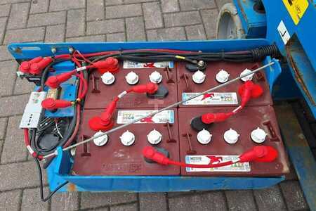Scissors Lifts - Genie GS1932 E-Drive Several In Stock, 8m Working Height (5)