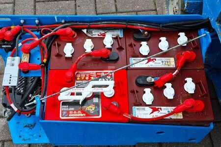 Scissors Lifts - Genie GS1932 E-Drive Several In Stock, 8m Working Height (6)