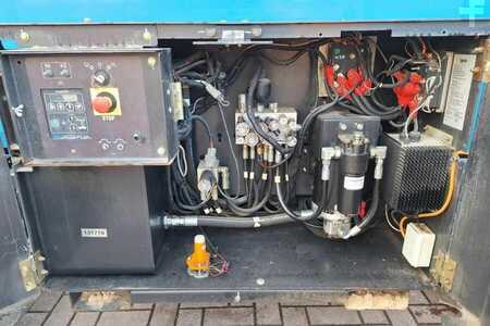 Scherenarbeitsbühne - Genie GS4069DC Electric, 14m Working Height, 363kg Capac (12)