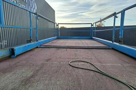 Scissors Lifts - Holland-Lift Megastar G300DL30/S Diesel, 4x4x4 Drive, 33.5m Wor (11)