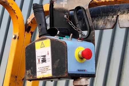 Saksinostimet - Haulotte Compact 12RTE Electric, 12m Working Height, 450kg (4)