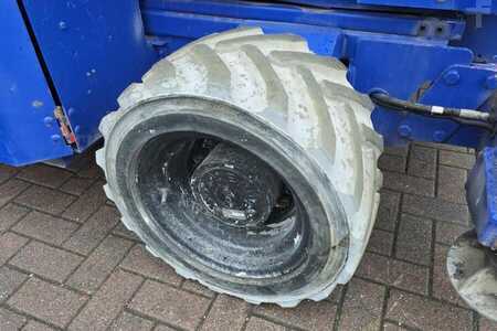 Pracovní plošina s nůžkovým zdvihem - Genie GS3369DC Electric, 11.9m Working Height, 454kg Cap (13)