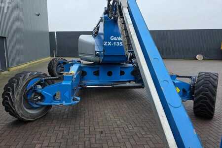 Articulated Boom - Genie ZX135/70 Diesel, 4x4x4 Drive, 43m Lifting Height, (10)