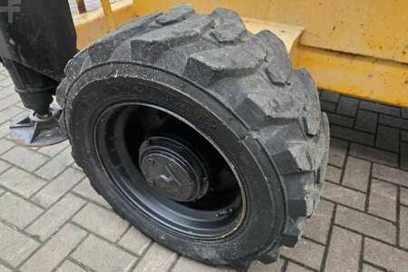 Pracovní plošina s nůžkovým zdvihem - Haulotte H18SXL Diesel, 4x4 Drive, 18m Working Height, 500k (14)