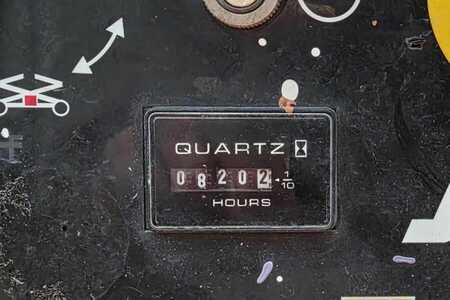 Piattaforme aeree a pantografo - JLG M4069 Hybrid, 14.2m Working Height, 360kg Capacity (8)