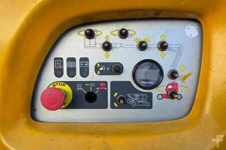 Kloubová pracovní plošina - Manitou 150AETJ Compact As-Is, Electric, 15m Working Heigh (3)