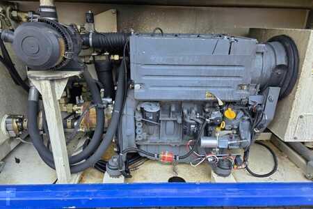 Ollós munka emelvény - Liftlux SL210-25D4WDS/P Diesel, Hydraulic Deck Extension, (5)