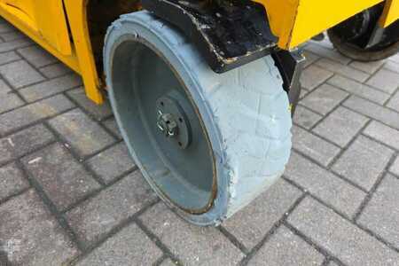 Scherenarbeitsbühne - Haulotte Compact 12 Electric, 12m Working Height, 300kg Cap (13)