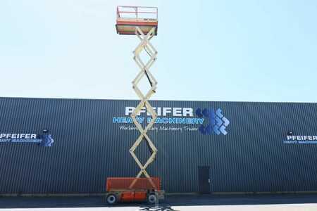 Podnośnik nożycowy - JLG 4069LE Electric, 14.2m Working Height, 360kg Capac (3)