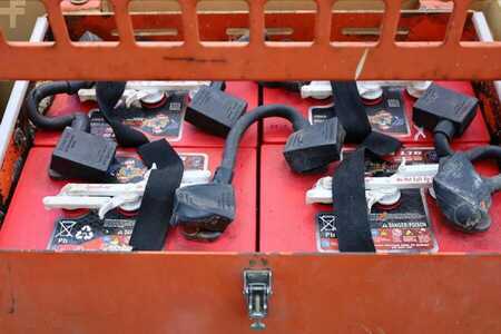 Podnośnik nożycowy - JLG 4069LE Electric, 14.2m Working Height, 360kg Capac (9)