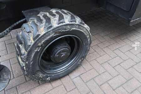 Scherenarbeitsbühne - Haulotte H12SX Diesel, 4x4 Drive, 12m Working Height, 700kg (13)