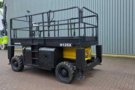 Scherenarbeitsbühne - Haulotte H12SX Diesel, 4x4 Drive, 12m Working Height, 700kg (9)