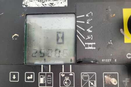 Piattaforme telescopiche - Genie S125 As-Is, Diesel, 4x4x4 Drive, 40.1m Working Hei (16)