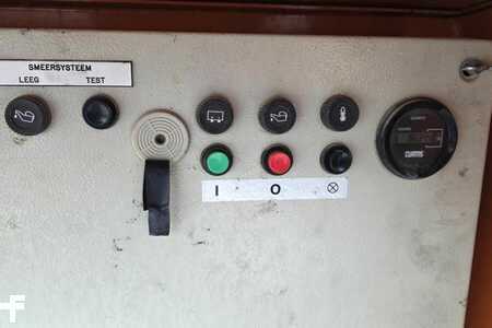 Nacelle à ciseaux - Holland-Lift G-300DL30/S Diesel, 4x4x4 Drive, 33.5m Working Hei (5)