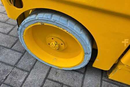 Ollós munka emelvény - Haulotte Compact 8 Electric, 8.2m Working Height, 350kg Cap (12)