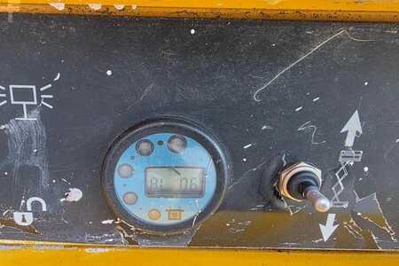 Ollós munka emelvény - Haulotte Compact 8 Electric, 8.2m Working Height, 350kg Cap (14)