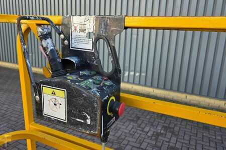 Ollós munka emelvény - Haulotte Compact 8 Electric, 8.2m Working Height, 350kg Cap (5)