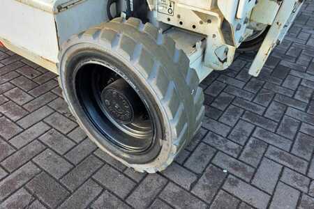 Pracovní plošina s nůžkovým zdvihem - JLG 4069LE Electric, 14.2m Working Height, 360kg Capac (14)