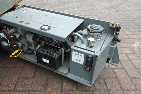 Scherenarbeitsbühne - Skyjack SJ3219 As-Is, Electric, 8m Working Height, 227kg C (9)