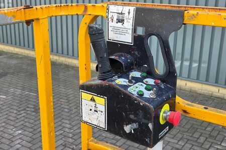 Ollós munka emelvény - Haulotte Compact 10 As-Is, Electric, 10m Working Height, 45 (3)