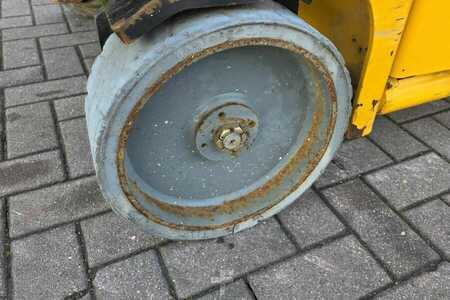 Ollós munka emelvény - Haulotte Compact 10 As-Is, Electric, 10m Working Height, 45 (10)