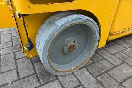 Ollós munka emelvény - Haulotte Compact 10 As-Is, Electric, 10m Working Height, 45 (12)