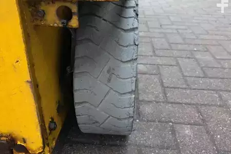 Pracovní plošina s nůžkovým zdvihem - Haulotte Compact 10 Electric, 10m Working Height, 450kg Cap (13)