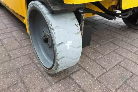 Pracovní plošina s nůžkovým zdvihem - Haulotte Compact 10 Electric, 10m Working Height, 450kg Cap (14)