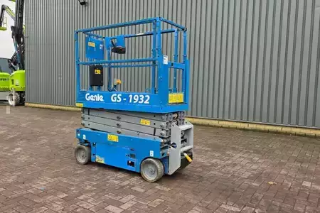 Saxliftar - Genie GS1932 Electric, Working Height 7.8 m, 227kg Capac (8)
